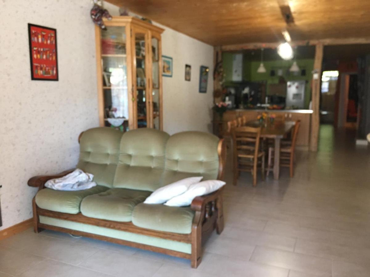 Plein Pied Village Montrond  Екстериор снимка